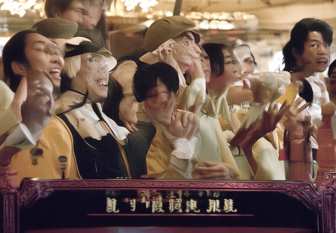 电竞消费与游戏IP联动引领虚实结合消费新趋势：数字娱乐产业赋能线下体验经济