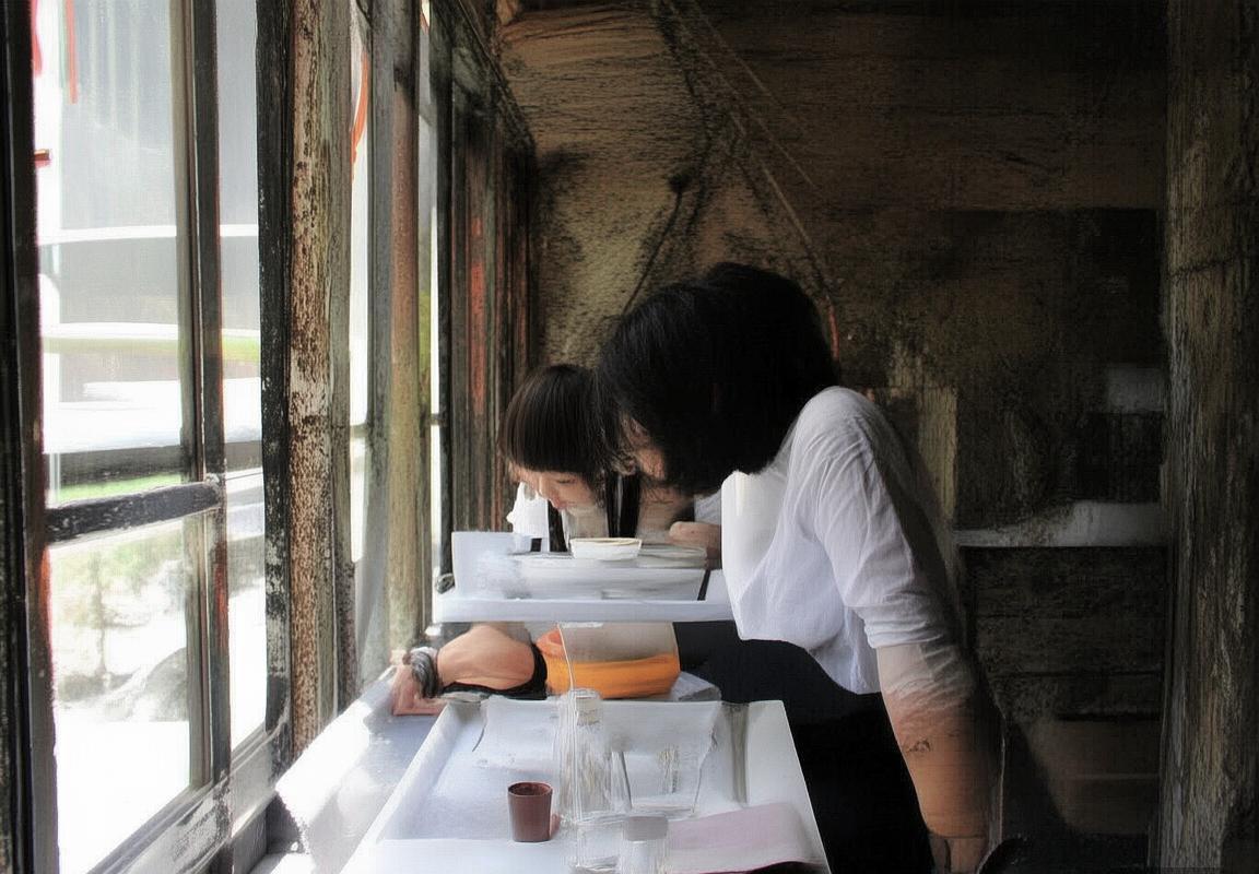 电竞消费与游戏IP联动引领虚实结合消费新趋势：数字娱乐产业赋能线下体验经济